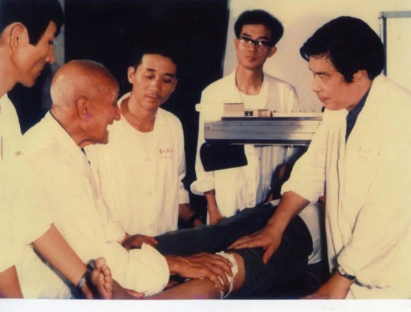 赢翻网配资 走进福建中医药大学：骨伤学院“重启”，续写传承创新篇章